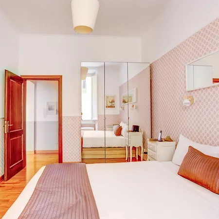 Colosseo Families And Groups 2bdr And *